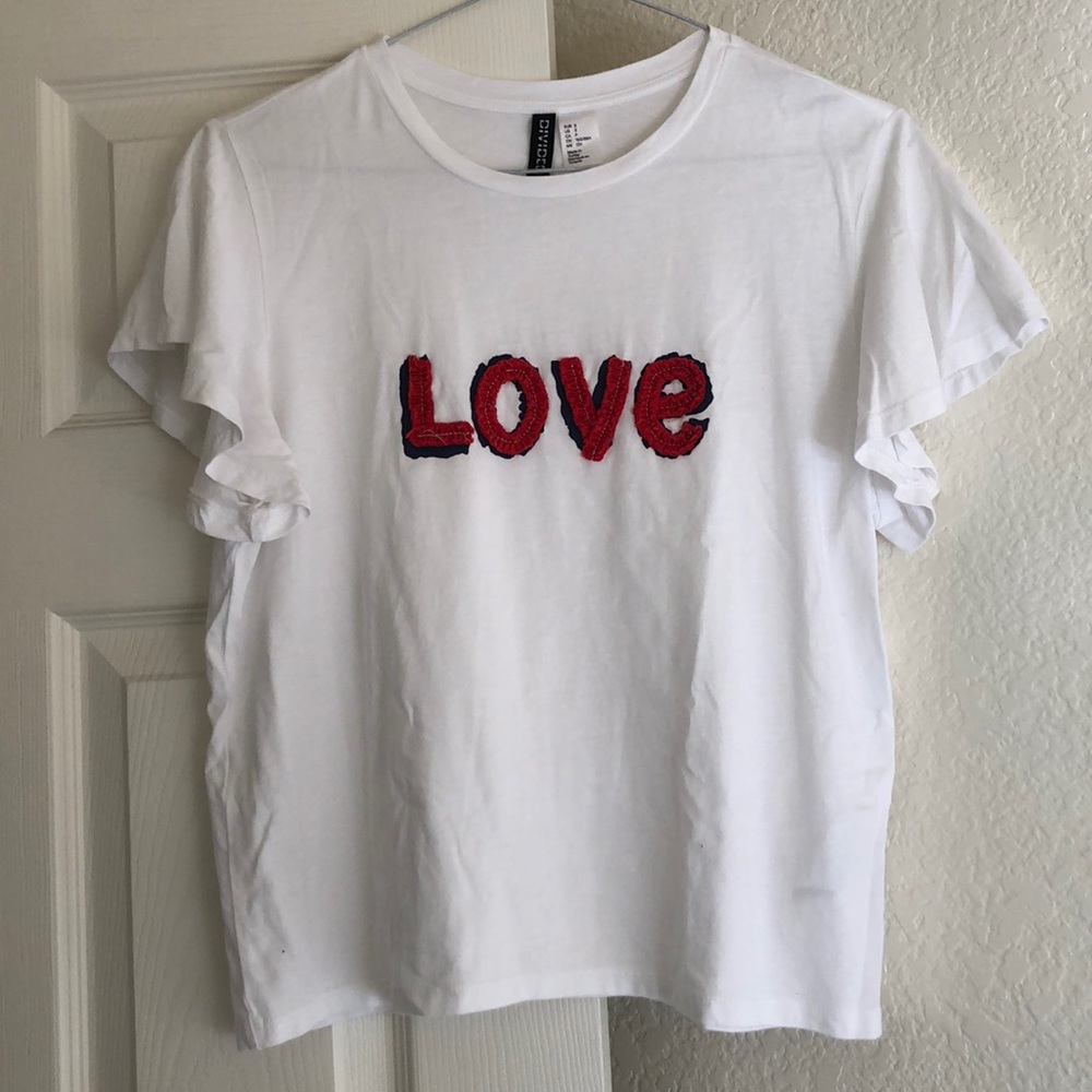 Love tee